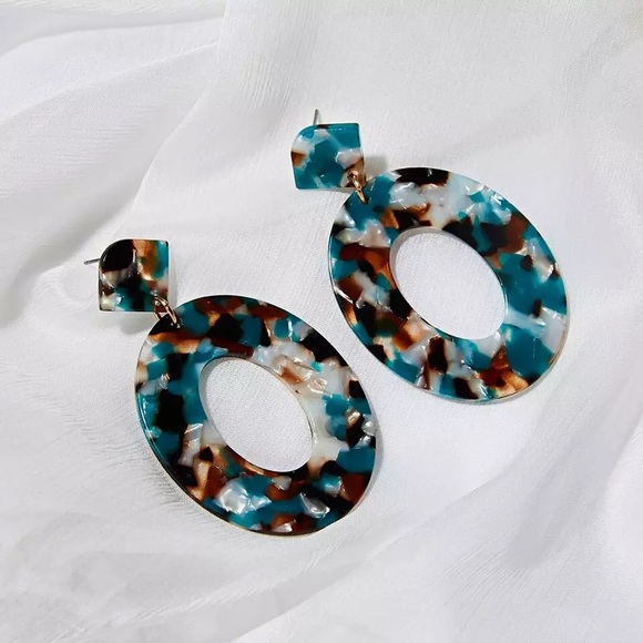 Jewelry - 𝕙𝕡! Multicolor Acrylic Earrings